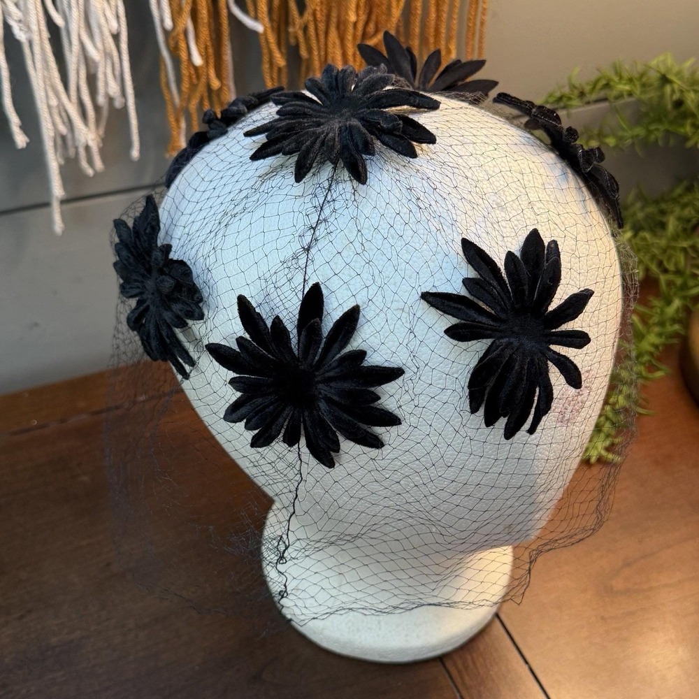 Vintage 1940's Woman's Pillbox Hat black layered Flowers Velvet face net